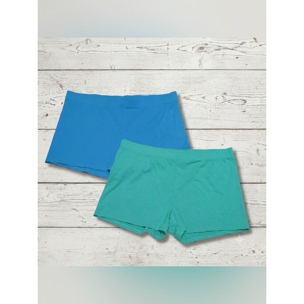 Pair Of 2 Pull On Stretchy Shorts NWOT Women's Plus Size 4X *Fits Smaller*